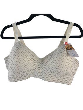 NEW Hanes Women's Smooth Band Stretch Fabric Bra 2XL White Gray Chevron Pattern